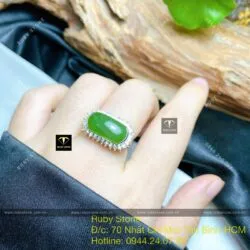 Nhẫn nữ yên ngựa Ngọc bích Canada, bạc 925