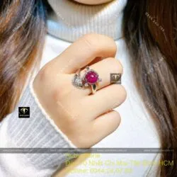 Nhẫn hồ ly Ruby Nam Phi, vàng 18k, kim cương thiên nhiên