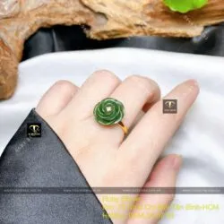 Nhẫn hoa hồng Ngọc Bích Canada, vàng 18k - Hình ảnh 4