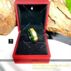 Nhẫn Ngọc bích Canada, đường nhám ở giữa, vàng 18k - Hình ảnh 7