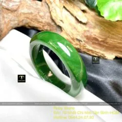 Vòng tay Ngọc Bích Canada xanh lá, ni tay 53mm - Hình ảnh 9