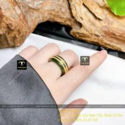 Nhẫn Ngọc Bích Canada, 2 đường tấm ở giữa, vàng 18k