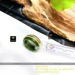 Nhẫn Ngọc Bích Canada, 2 đường tấm ở giữa, vàng 18k - Hình ảnh 3