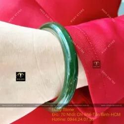Vòng tay Ngọc Bích Canada xanh đậm, bản 9 ly - Hình ảnh 5