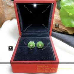 Bộ sản phẩm nhẫn và khuyên tai hoa mẫu đơn Ngọc bích Canada, vàng 10k Bộ sản phẩm nhẫn và khuyên tai hoa mẫu đơn Ngọc bích Canada, vàng 10k