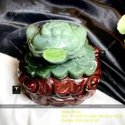 Thiềm thừ Ngọc bích Canada chạm tay tinh xảo, KT 7x10x10cm