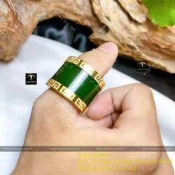Nhẫn Càn long Ngọc bích Canada, vàng 18k Nhẫn Càn long Ngọc bích Canada, vàng 18k
