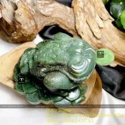 Thiềm thừ Ngọc bích Canada chạm tay tinh xảo, KT 7x10x10cm - Ảnh 8