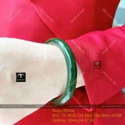 Vòng tay Ngọc Bích Canada xanh đậm, bản 9 ly - Hình ảnh 4