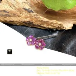 Khuyên tai hoa mai Ruby Nam Phi, vàng 18k - Hình ảnh 3