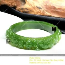 Vòng tay Ngọc Bích Canada xanh lá chạm nổi hoa sen, ni tay 53mm - Ảnh 3