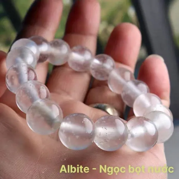 Ngọc Albite là gì ?