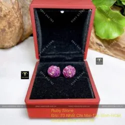 Khuyên tai Hoa mẫu đơn Ruby Nam Phi, vàng 18k - Hình ảnh 5