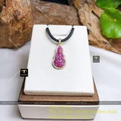 Phật Quan Thế Âm Bồ Tát Ruby Nam Phi, KT 24mm, vàng 18k - Ảnh 2