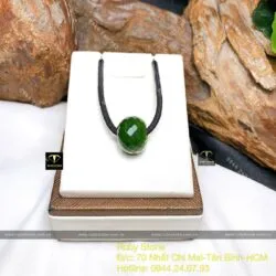 Charm Ngọc bích Canada xanh lá mài giác (facet) - Hình ảnh 4
