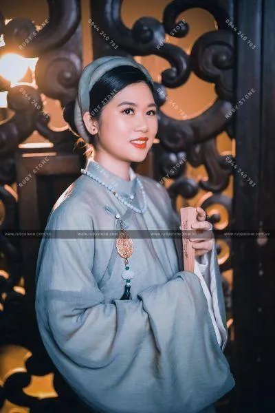 Vẻ đẹp Phương Đông của Ngọc - vẻ đẹp tinh tế và dịu dàng