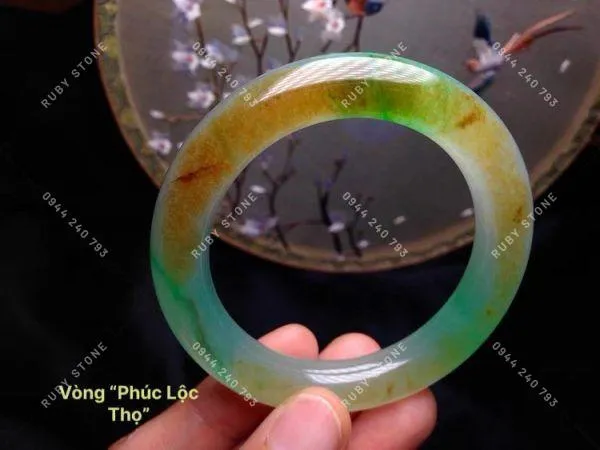 Những ưu tiên khi bạn chọn màu Ngọc!