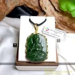 Như Lai Đại Nhật, Phật bản mệnh Ngọc bích tuổi Mùi - Thân chạm tay, vàng 18k