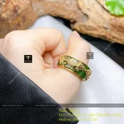 Nhẫn Ngọc bích 8 ly bọc Song Long, vàng 18k