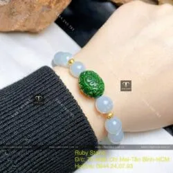 Vòng ngọc Cẩm thạch lam nếp băng 8 ly, mix lu thống Phỉ thúy, bi vàng 18k - Ảnh 2