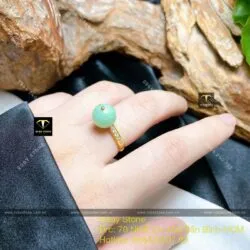 Nhẫn trái châu 10 ly ngọc Cẩm thạch lý táo, vàng 18k - Ảnh 4