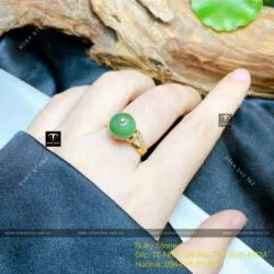 Nhẫn trái châu ngọc bích Canada, vàng 18k