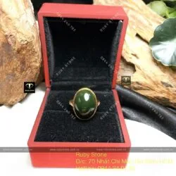Nhẫn ngọc bích Canada xanh đậm, vàng 18k - Hình ảnh 5
