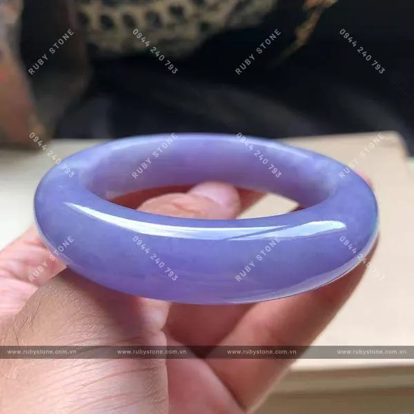 Các cấp độ màu tím của Jadeite jade