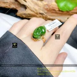 Nhẫn tỳ hưu ngọc bích Canada chạm tay tinh xảo, vàng 18k - Ảnh 6