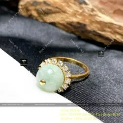 Nhẫn trái châu ngọc Cẩm thạch, vàng 18k