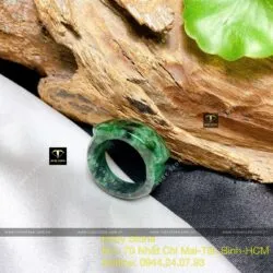 Nhẫn yên ngựa ngọc Cẩm thạch sơn thuỷ, bản 11mm