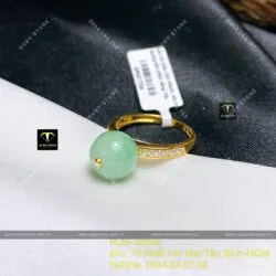 Nhẫn trái châu 10 ly ngọc Cẩm thạch lý táo, vàng 18k - Ảnh 2