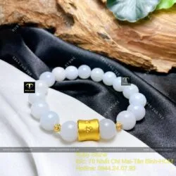 Vòng ngọc Cẩm thạch trắng mix charm vàng 24k - Ảnh 5