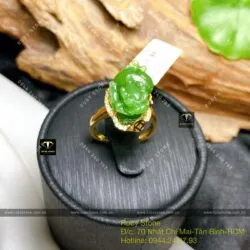 Nhẫn tỳ hưu ngọc bích Canada chạm tay tinh xảo, vàng 18k - Ảnh 2