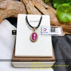 Mặt dây chuyền Ruby Nam Phi, vàng 18k