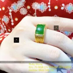 Nhẫn yên ngựa ngọc bích Canada xanh lá, vàng 18k - Ảnh 7