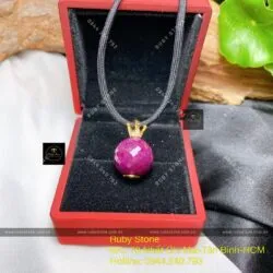 Mặt dây chuyền trái châu Ruby Nam Phi, vàng 18k - Hình ảnh 4