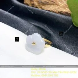Nhẫn hoa mai ngọc Cẩm thạch trắng, vàng 18k - Ảnh 8