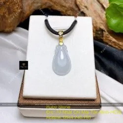 Mặt dây chuyền ngọc bội nếp băng, KT 28mm, móc vàng 18k
