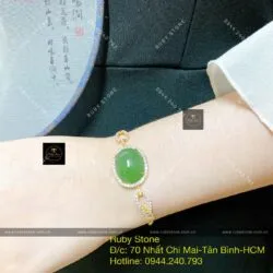 Lắc tay Oval ngọc bích Nga, vàng 18k Lắc tay Oval ngọc bích Nga, vàng 18k