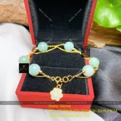 Lắc tay trái châu ngọc Cẩm thạch xanh lý, vàng 18k - Hình ảnh 4