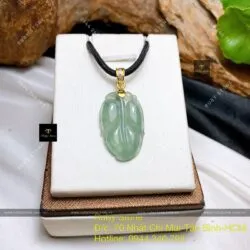 Chiếc lá Băng ngọc, KT 30mm, móc vàng 18k Chiếc lá Băng ngọc, KT 30mm, móc vàng 18k