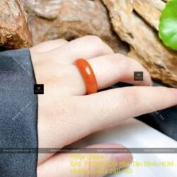 Nhẫn ngọc cẩm thạch Hồng phỉ bản tròn 6,3 ly