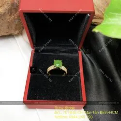 Nhẫn ngọc bích Canada, mài giác tròn 8,1 ly, vàng 18k - Hình ảnh 2