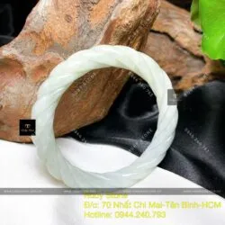 Vòng ngọc Cẩm thạch chạm xoắn, ni tay 51mm - Ảnh 2