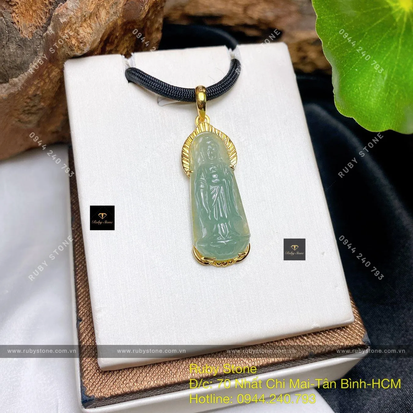 Phật Tổ Thích Ca băng ngọc, KT 33mm, vàng 18k Phật Tổ Thích Ca băng ngọc, KT 33mm, vàng 18k - Ảnh 2