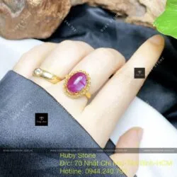 Nhẫn oval Ruby Nam Phi, vàng 18k
