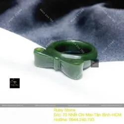 Nhẫn nơ Ngọc bích Canada nguyên khối (gia công theo ni tay) - Ảnh 5