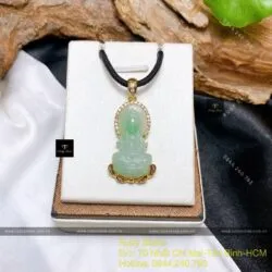 Phật Quán Thế Âm Bồ Tát ngọc Cẩm thạch, KT 38mm, vàng 18k - Hình ảnh 7