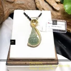 Phật Quán Thế Âm Bồ Tát ngọc Phỉ thuý, KT 38mm, vàng 18k